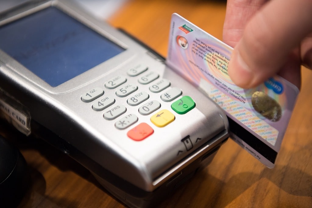 How Revolut Disrupted Traditional Banking Models